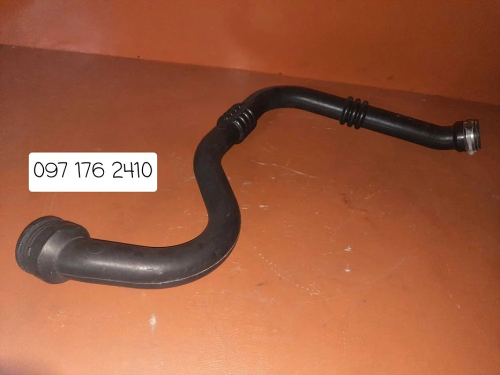Патрубок 8200226942 Рено Мастер Renault Master Opel Movano 1.9