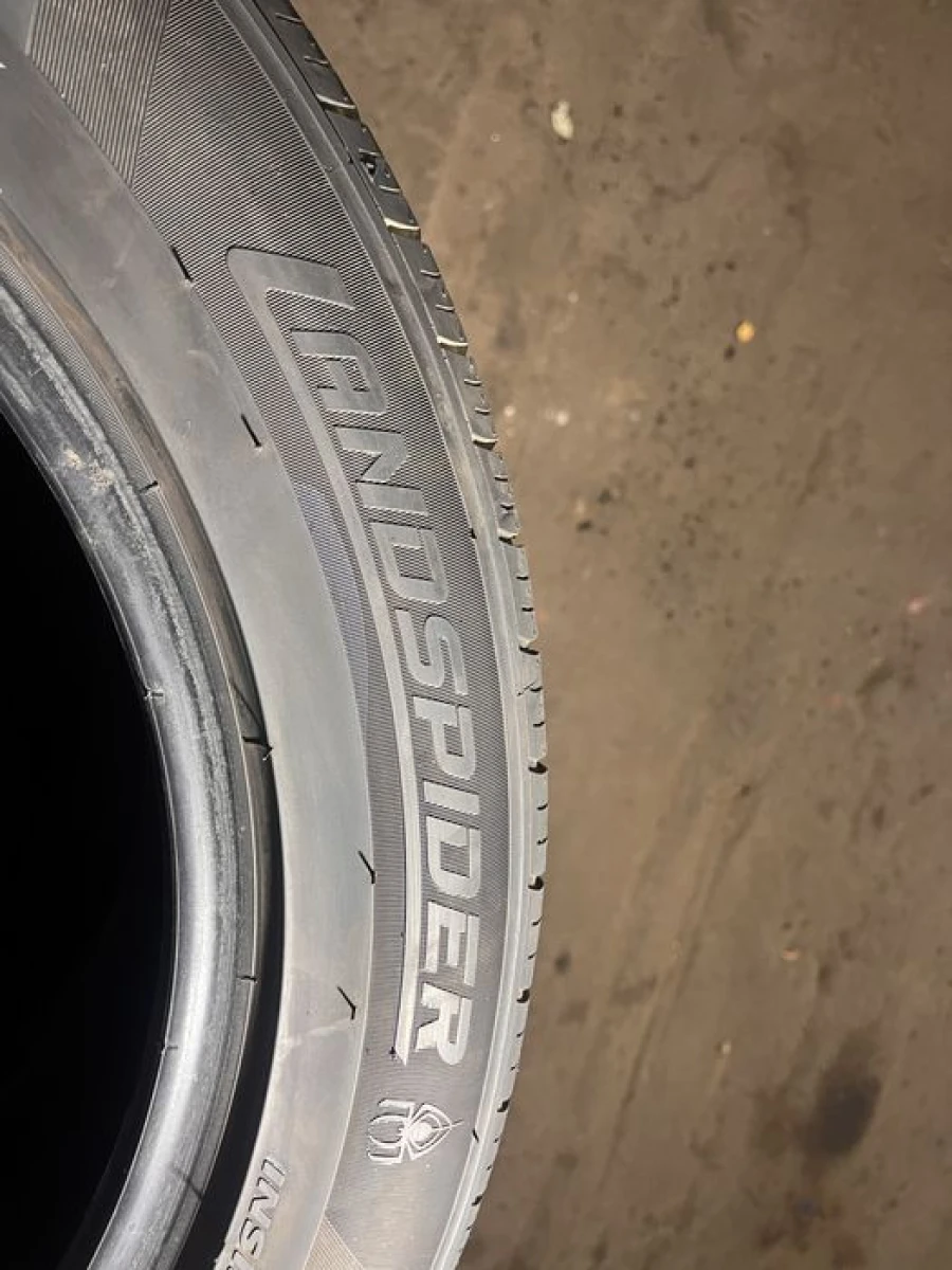 Резина 225 55 r18 2023 рік 7мм