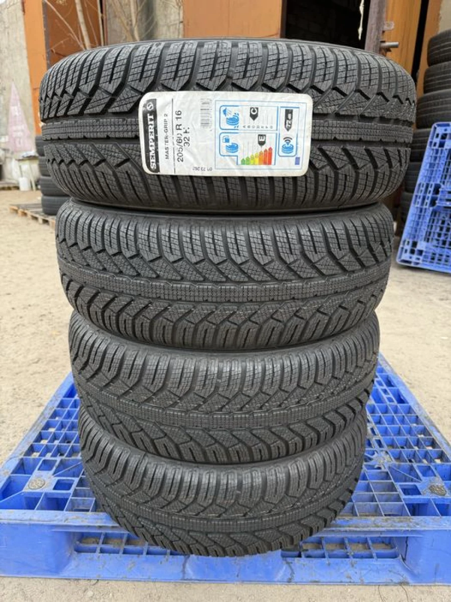 205/60 r16 Semperit Master-Grip 2 Резина зимняя 23 год Germany