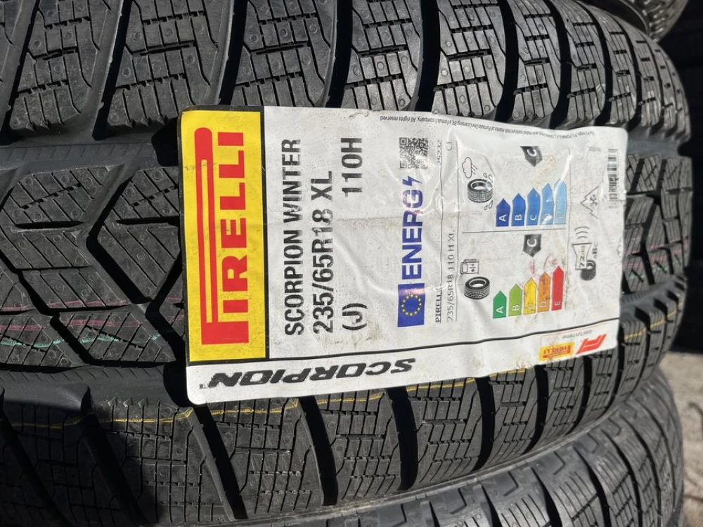 235/65 r18 Pirelli Scorpion Winter Резина зимняя НОВАЯ