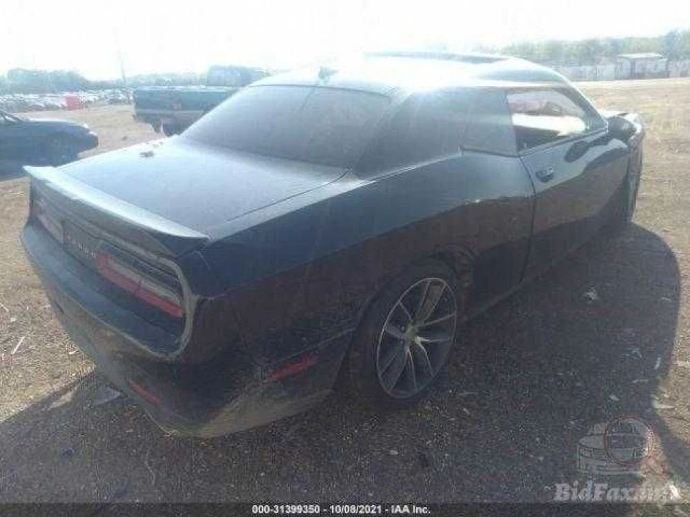 Dodge Challenger R/T Scat Pack кузов