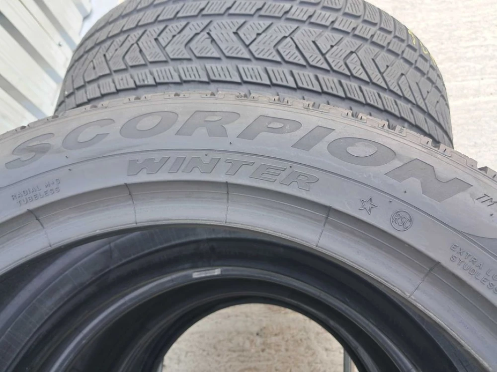 Резина зима 80% протектор Pirelli 285/45 R21 Scorpion Winter Runflat*