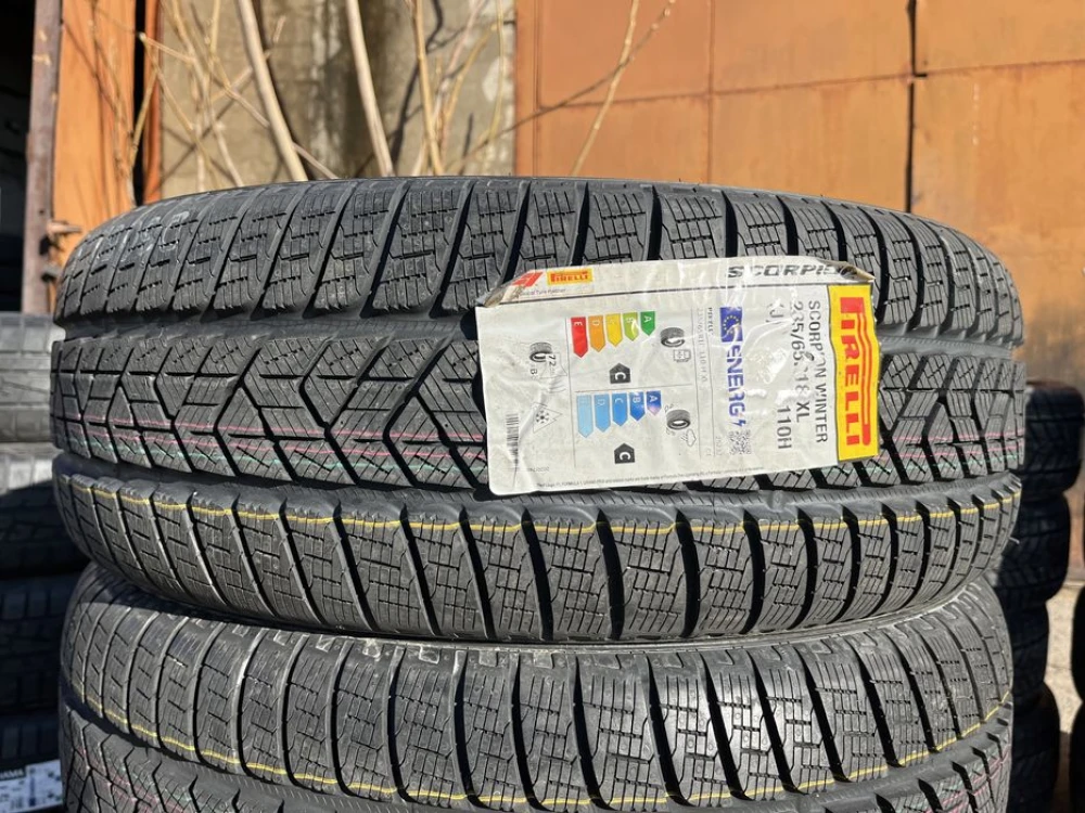 235/65 r18 Pirelli Scorpion Winter Резина зимняя НОВАЯ