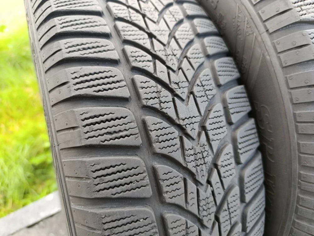 Зимові шини Dunlop 195/65 R15 резина Р15