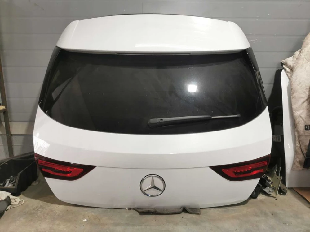 Крышка багажника Mercedes Benz CLA W118