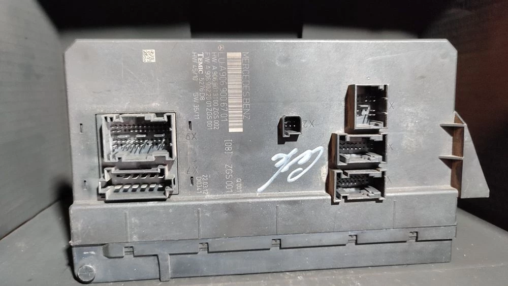 Блок комфорта SAM MB Sprinter w906 A9069006701