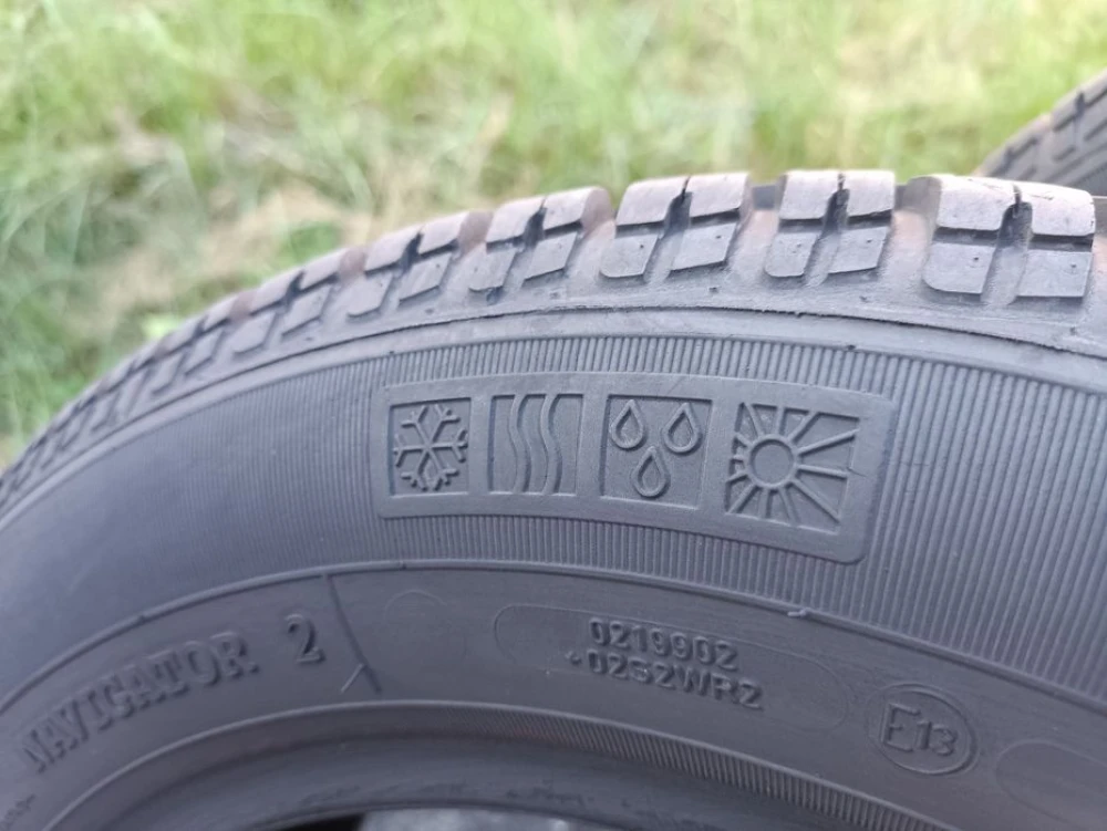 Всесезонні шини Debica 175/65 R14 резина Р14
