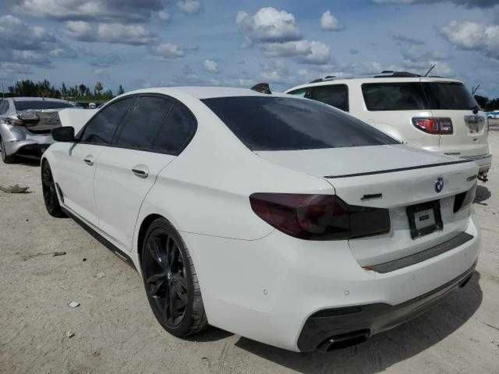 Bmw M550Xi  G30 кузов