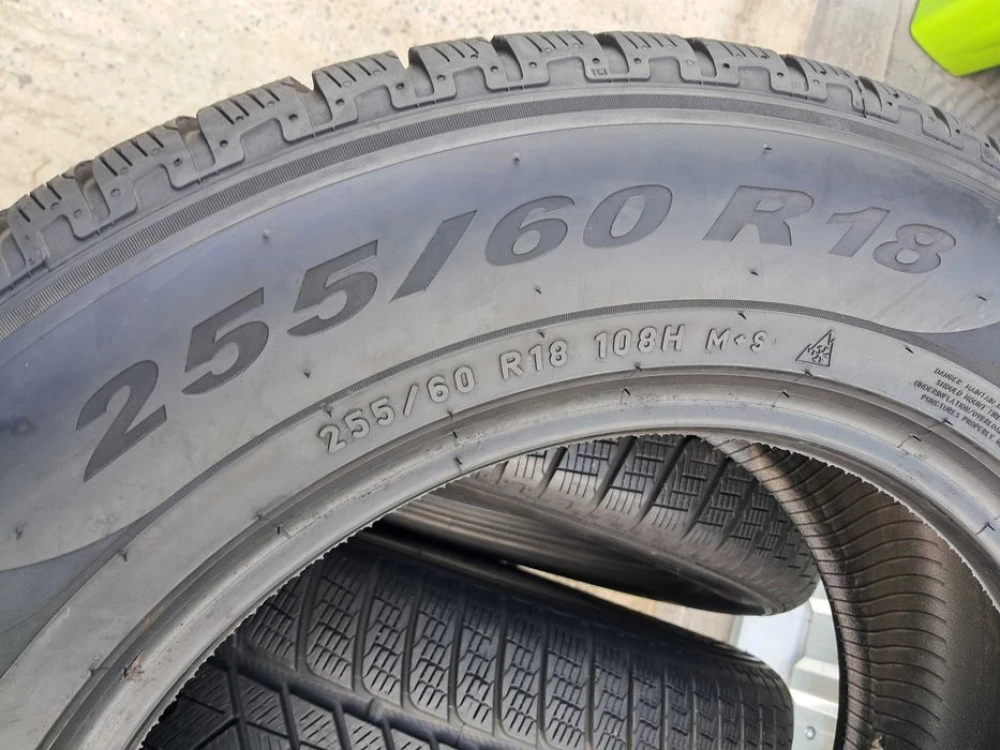Резина зима 90% протектор Pirelli 255/60 R18 Scorpion Winter