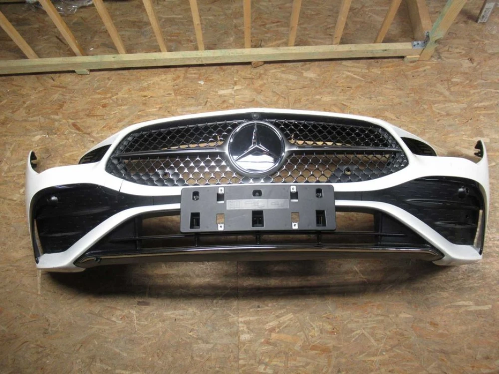 Бампер передний AMG Mercedes Benz CLA W118