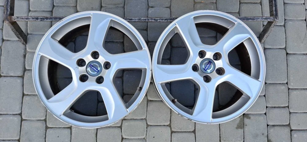 Диски Volvo R17 5x108 7J ET50 C30 S40 S60 S80 V40 V60 Ford Focus Kuga