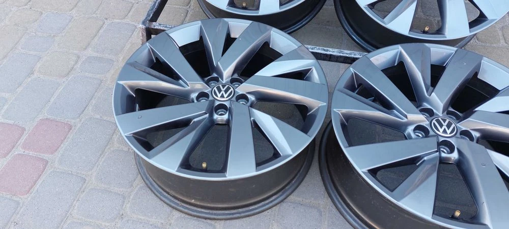 Диски VW R18 5x100 7J ET39 T-Cross Taigo Skoda Kamiq Kashaq Scala