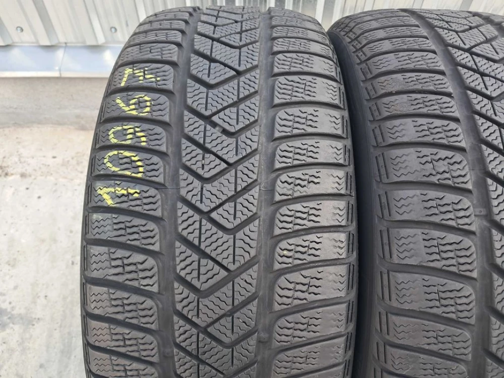 Резина зима 80% протектор Pirelli 245/50 R18 Sottozero 3 DOT22