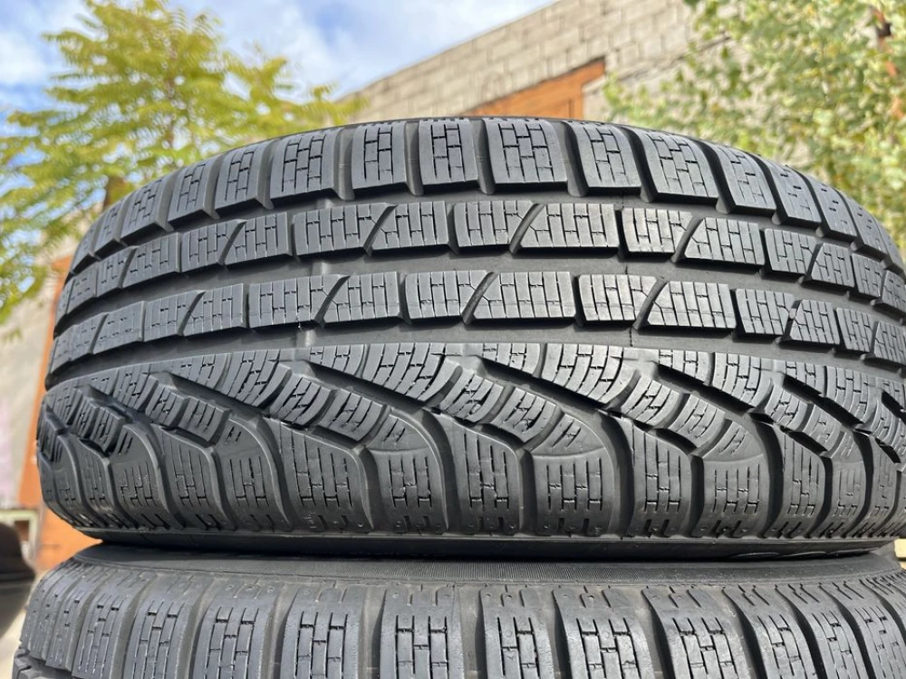 205/55 r17 Pirelli Sottozero 2 winter Резина зимняя