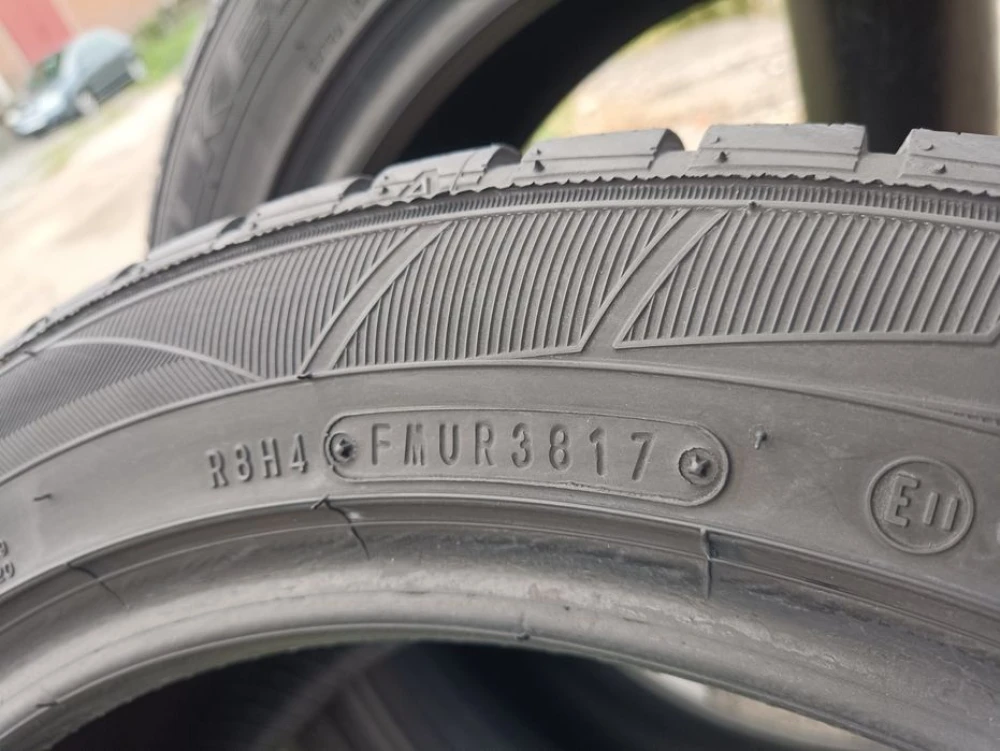 Зимові шини Falken 205/50 R17 резина Р17