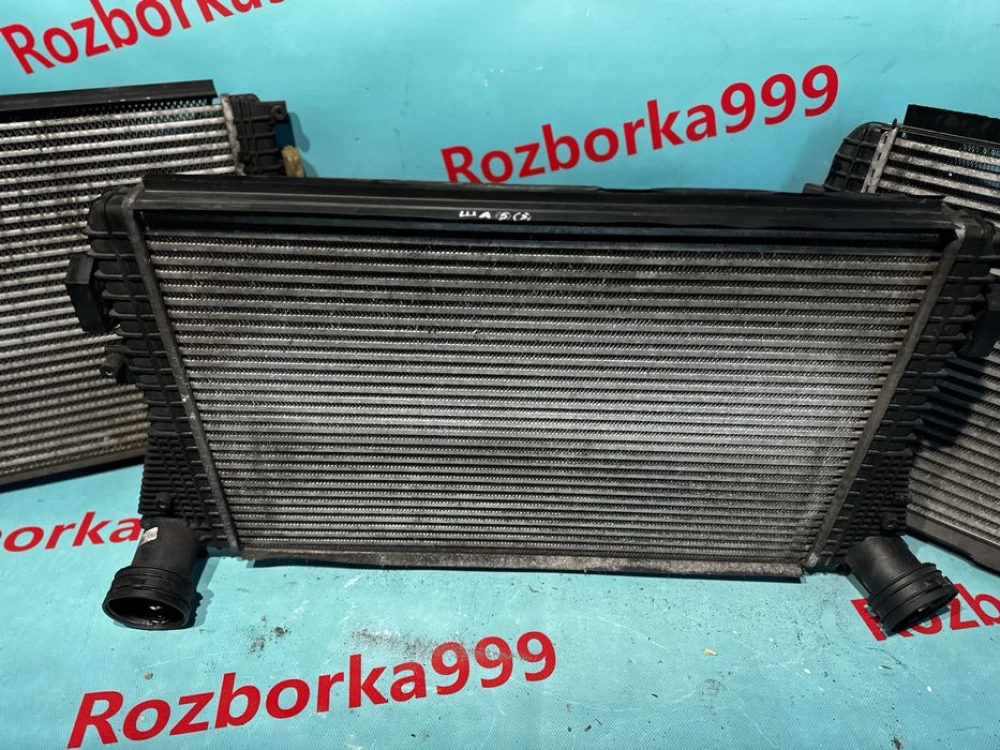 Інтеркулер vag vw passat golf 1.6 2.0tdi радіатор Пассат гольф 6