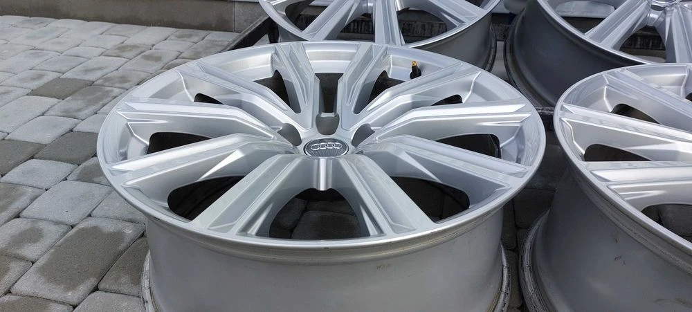 Диски Audi R20 5x112 8,5J ET20 Q8 SQ8 Q7 A8 A6 VW Mercedes Ку8 Ауді