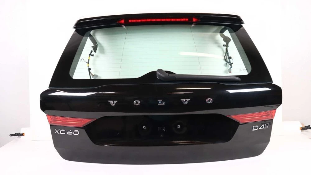 Крышка багажника Volvo XC60
