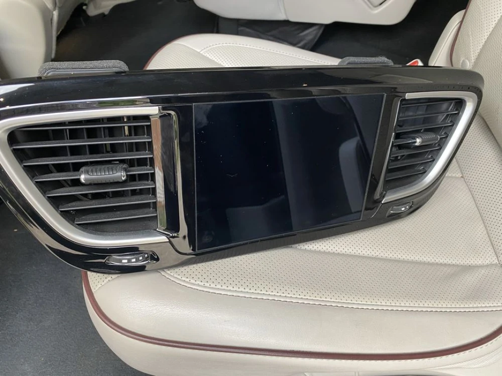 Chrysler Pacifica торпеда кожа