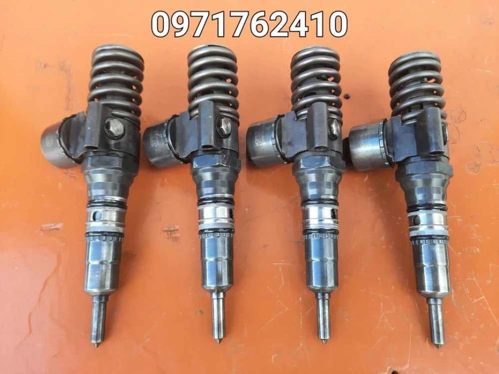 Форсунки 036130073, 0414720404 Volkswagen Golf Touran Skoda Audi 2.0