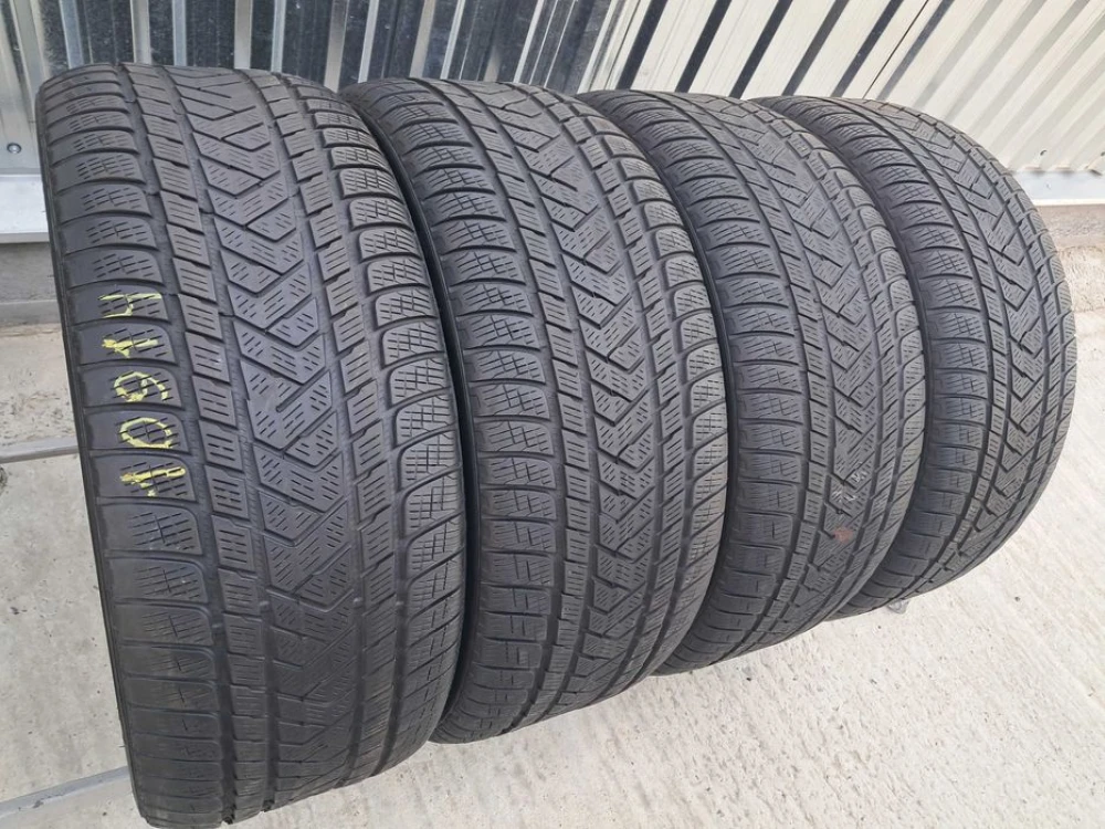 Резина зима 70% протектор Pirelli 285/45 R21 Scorpion Winter *RFT X7