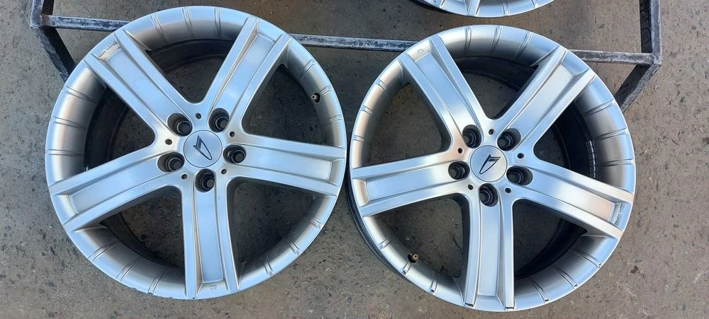 Диски Rial R18 5x114,3 8J ET47 Acura Honda Hyundai Kia Mazda Nissan