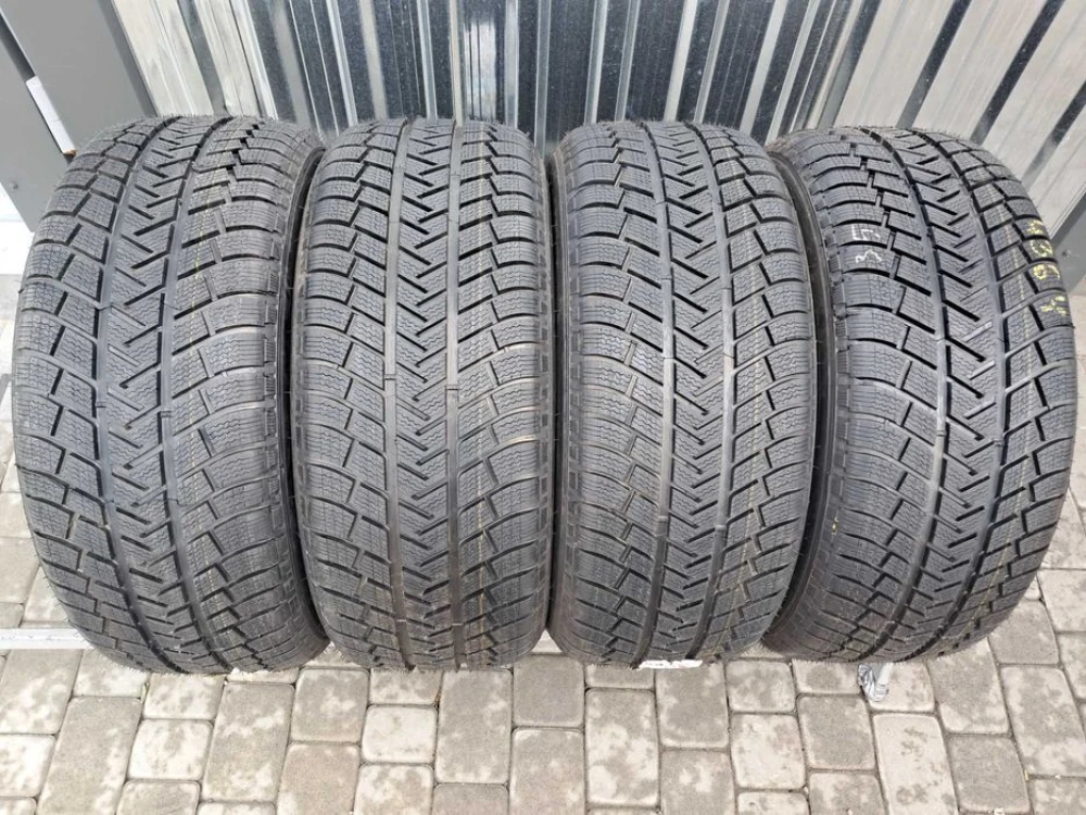 Резина зима НОВА Michelin 255/55 R18 Latitude Alpin MO