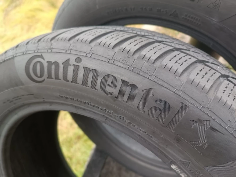 Зимові шини Continental 215/55 R17 резина Р17