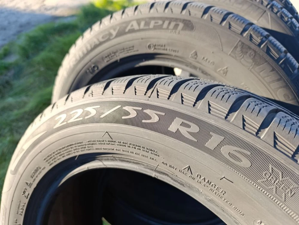 Зимові шини Michelin 225/55 R16 резина Р16