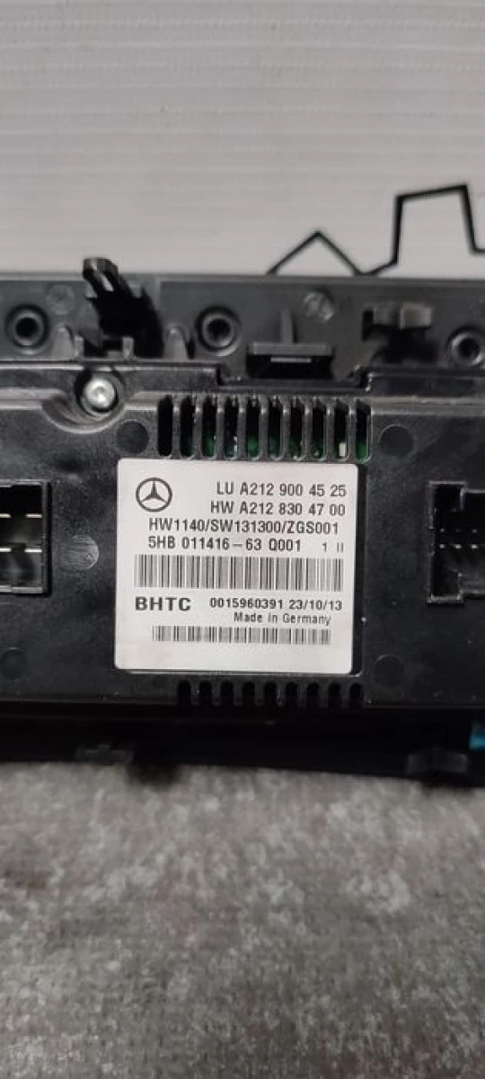 Блок управління клімат контроля MB W212 A2129004525