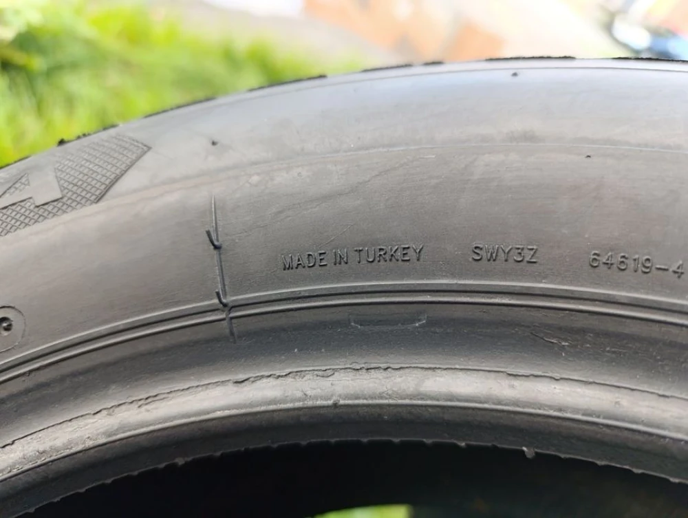 Зимові шини Lassa 205/55 R16 резина Р16