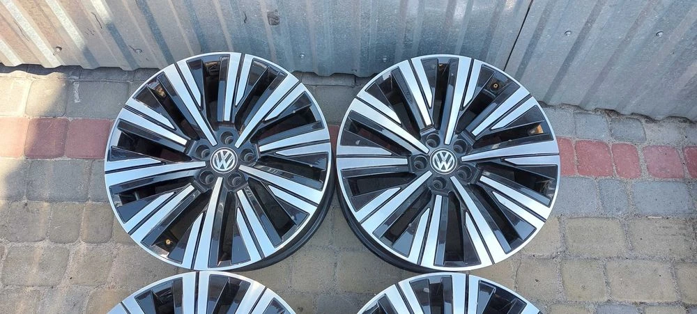 Диски VW Touareg R19 5x112 8,5J ET28  Audi Q7 Туарег Atlas E Tron