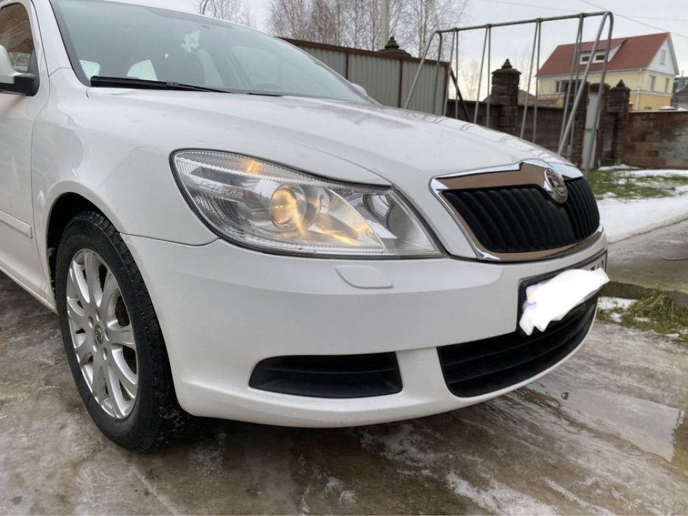 Бампер Передній Skoda Oktavia A5 FL 2008-2012 Шкода Октавія А5 Фл