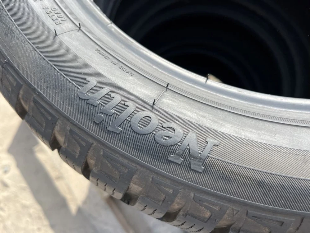 225/50 r17 Neolin NeoWinter Резина зимняя 99% 22 год