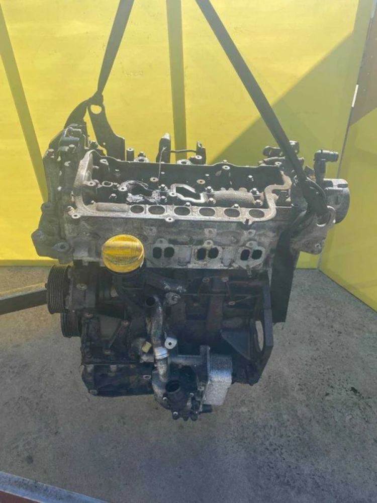 Renault Trafic двигатель 2.0 Євро рено трафик мотор Opel Vivaro двигун