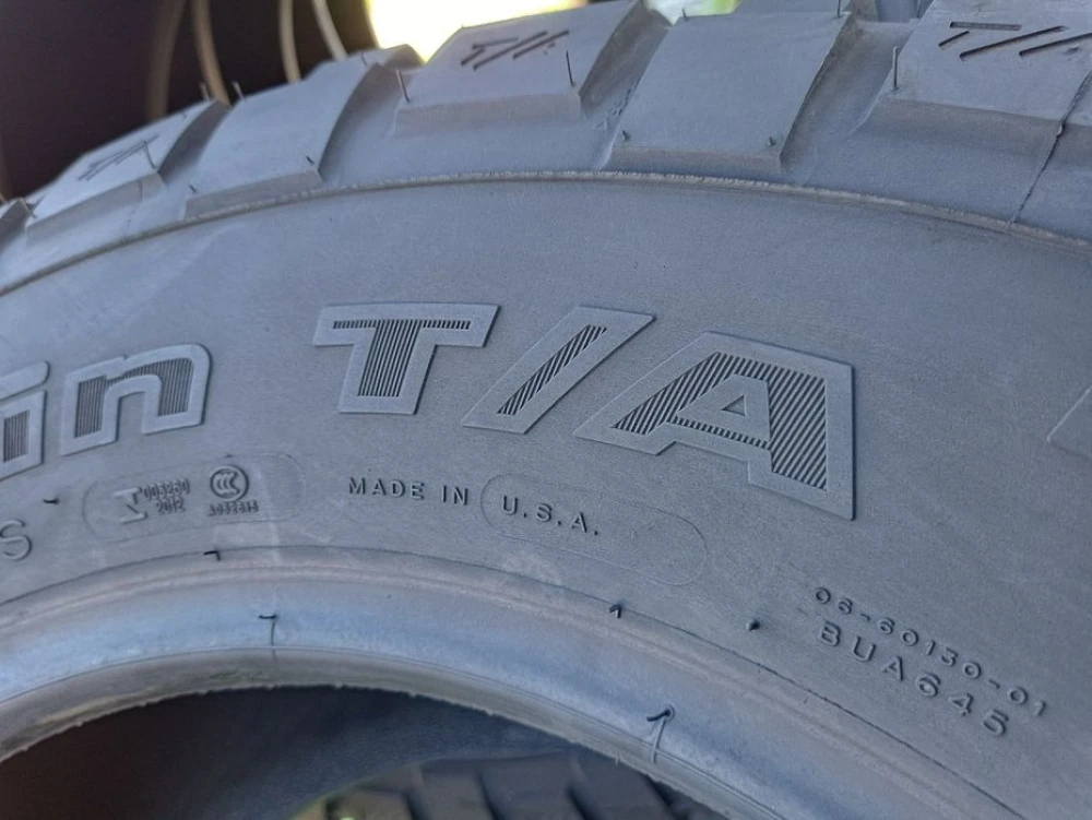 Болотяні шини 255/75 R17 BFGoodrich Mud Terrain T/A
BFGoodrich Mud Ter
