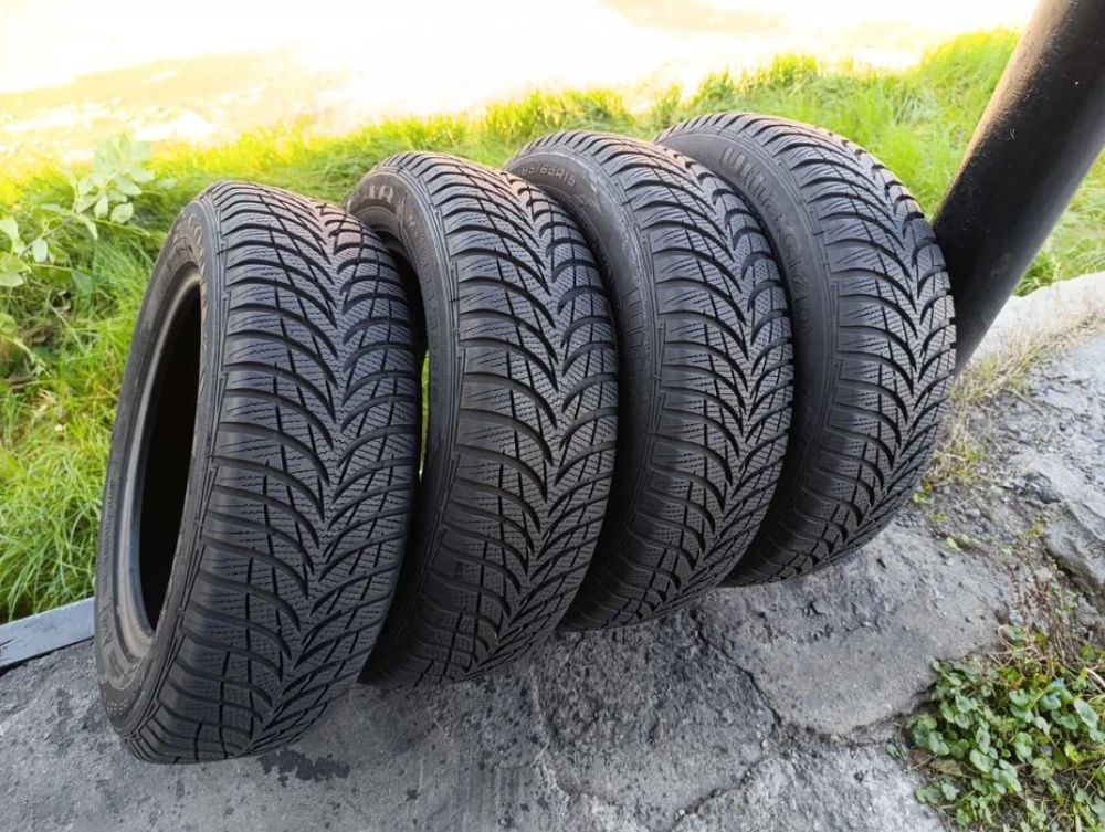 Зимові шини Goodyear 185/65 R15 резина Р15