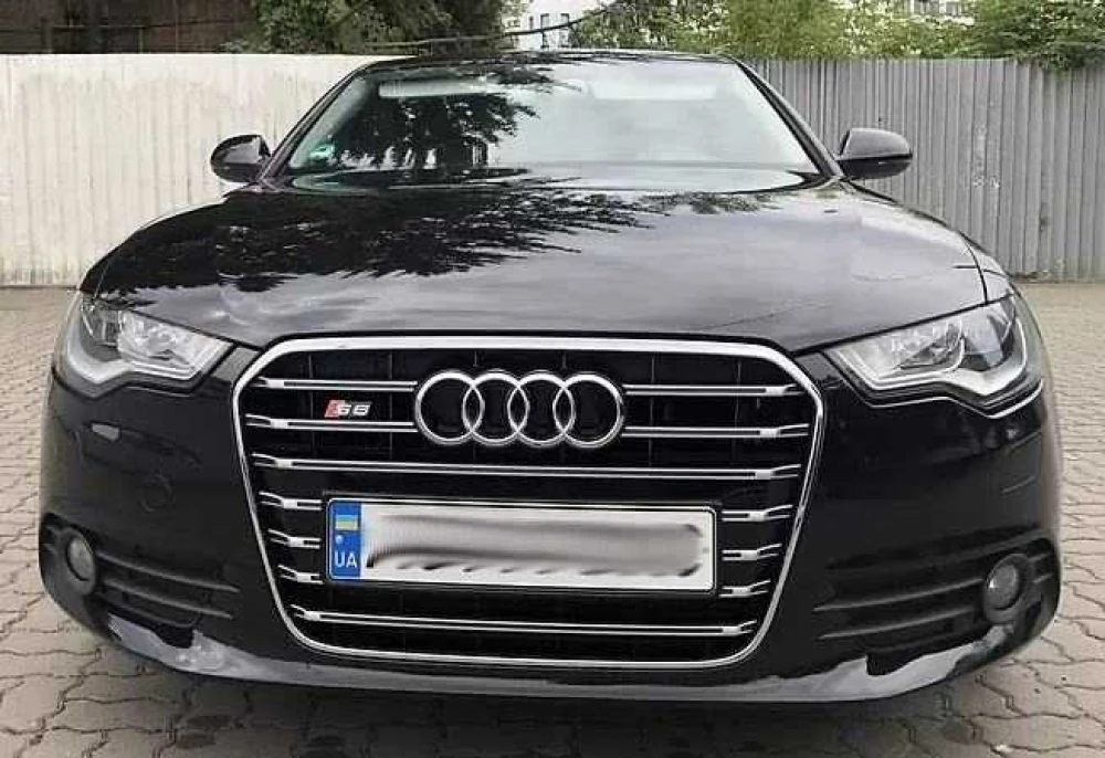 Решетка радиатора Audi A6 C7 (11-14) тюнинг решітка стиль S6