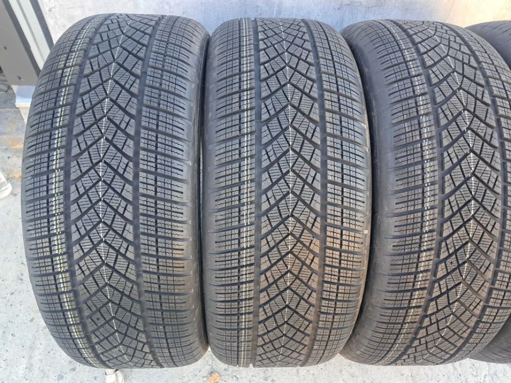 Резина зима НОВА Good Year 255/50 R21 Ultra Grip Performance+ * BMW IX