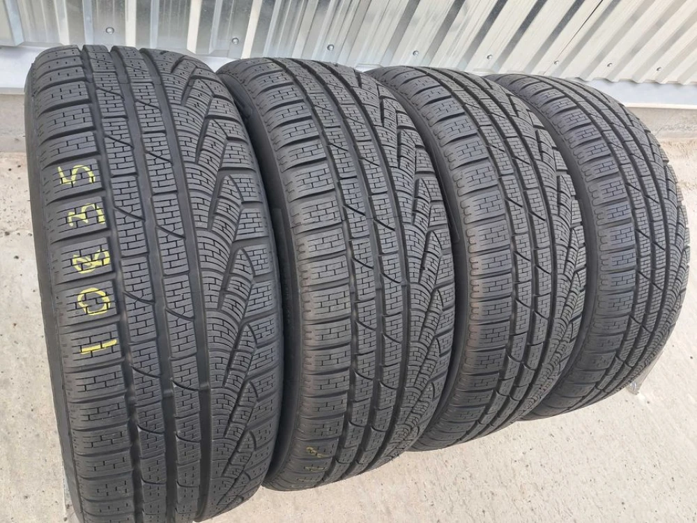 Резина зима 95% протектор Pirelli 235/55 R18 Sottozero 210 serie II