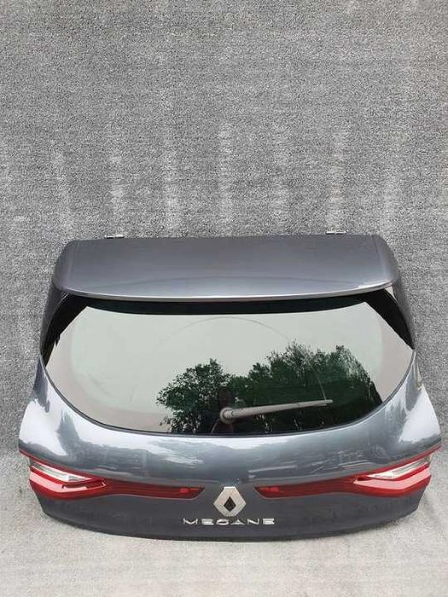 Крышка багажника Renault Megane IV