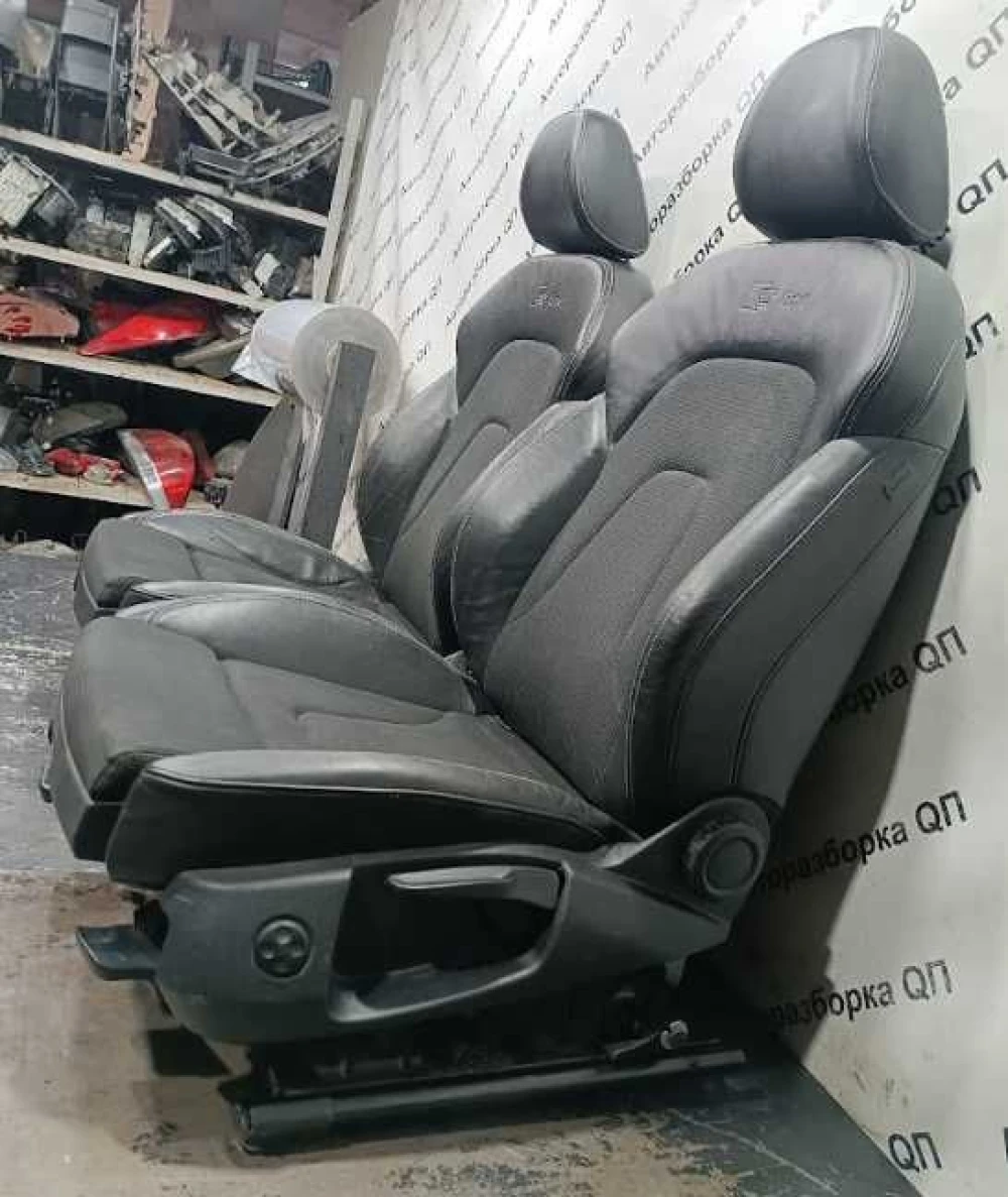 Салон (сиденья) S-line кожа+ ткань Audi A4 (B8). Разборка Audi A4 (B8)
