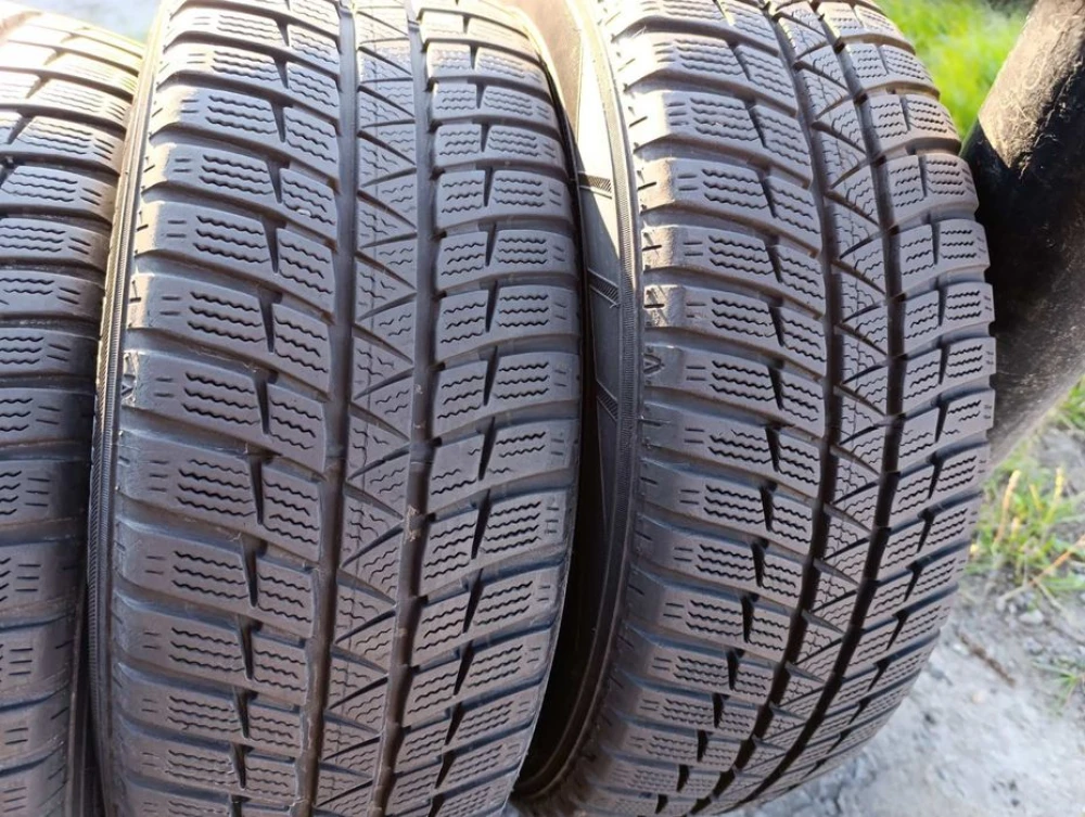 Зимові шини Falken 185/60 R15 резина Р15