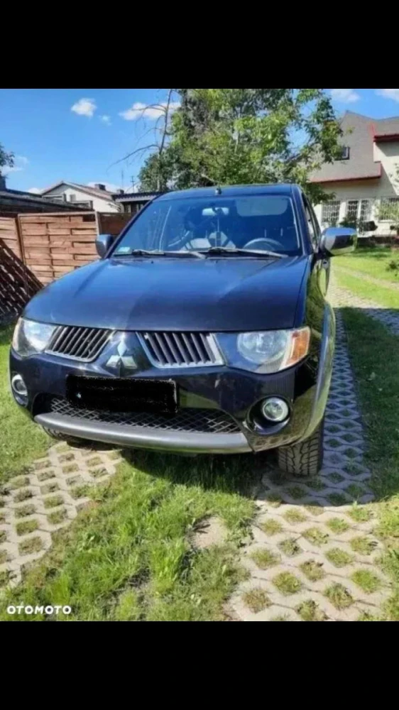 автозапчастини кузовні для Mitsubishi L200