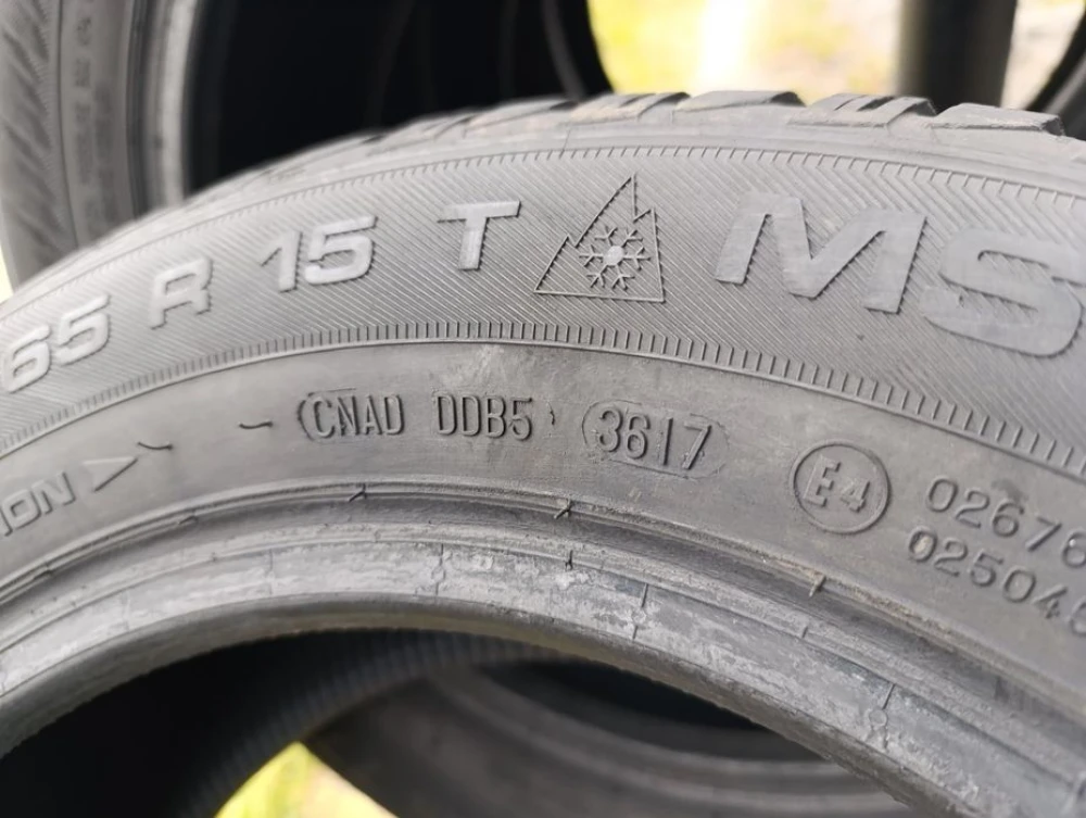 Зимові шини UNIROYAL 185/65 R15 резина Р15