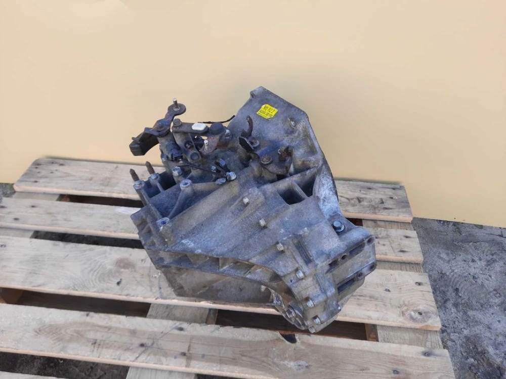 Коробка Передач 2.2 КПП 430003B100 Kia Carnival Sedona Hyundai Santa F