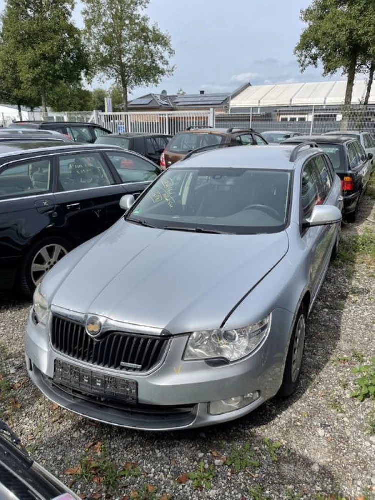 Skoda Superb 2 шкода суперб 2 розбірка автошрот запчастини