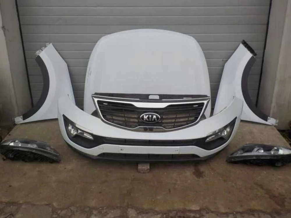 Бампер передний Kia Sportage 3 III