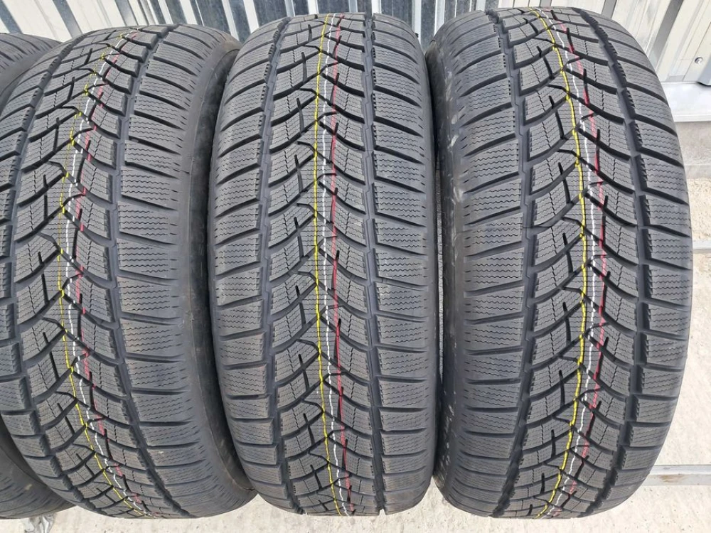 Резина НОВА зима Dunlop 235/55 R19 Winter Sport 5 SUV DOT24 Q5 Evoque