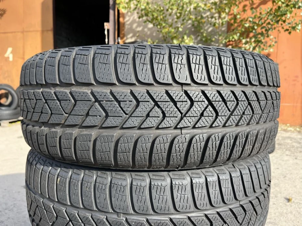 205/55 r17 Pirelli Sottozero 3 winter Резина зимняя